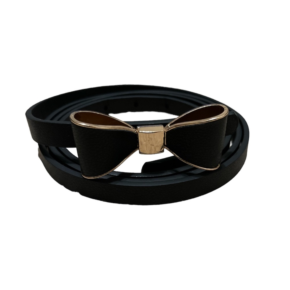 NWT- Bow Plus Size Belt